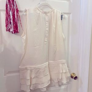 Banana Republic ruffle tunic NWT in large